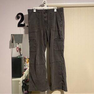 🩶American Eagle Cargo Pants🩶